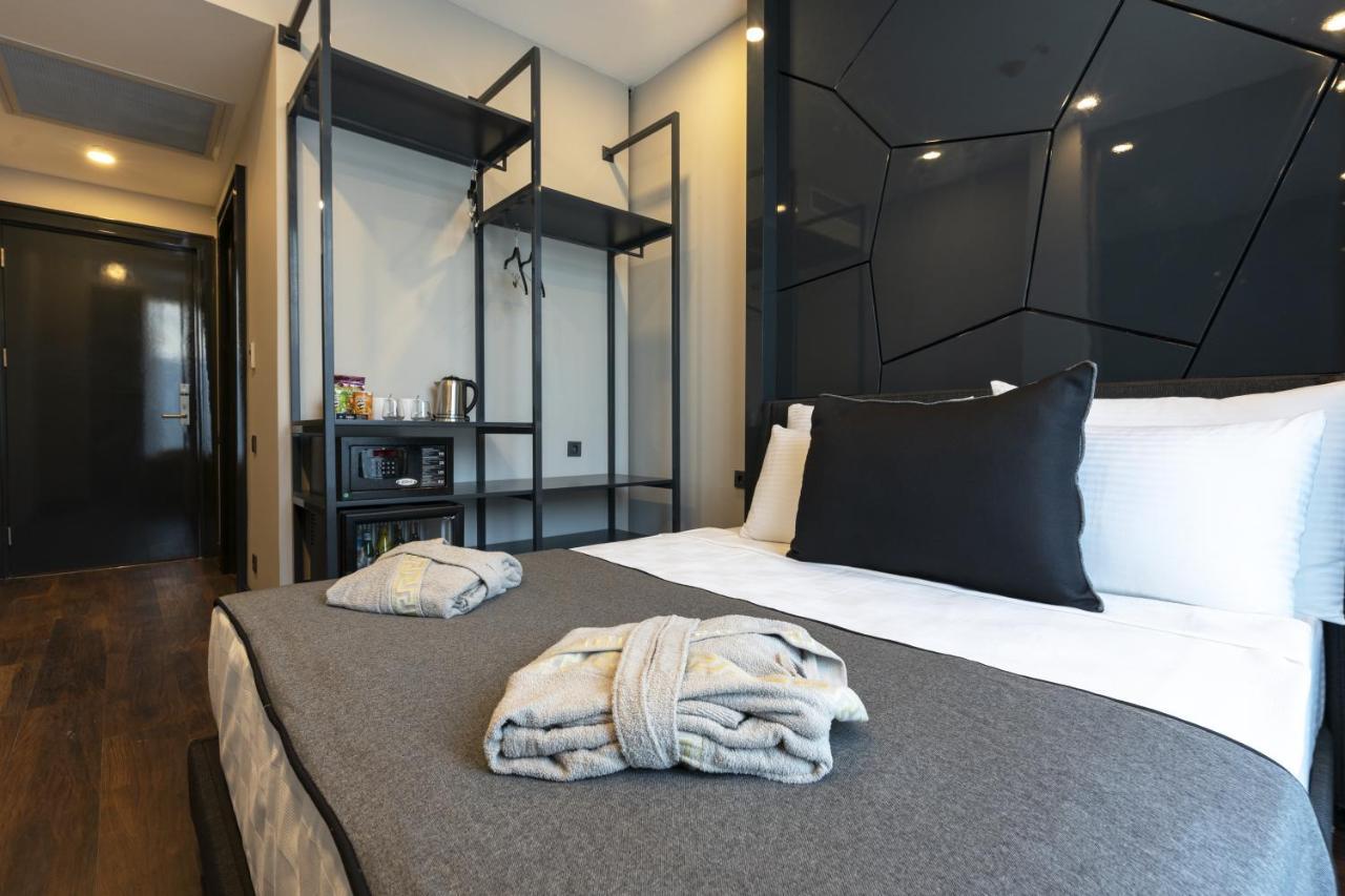 Deluxe Doppelzimmer mit seitlichem Meerblick